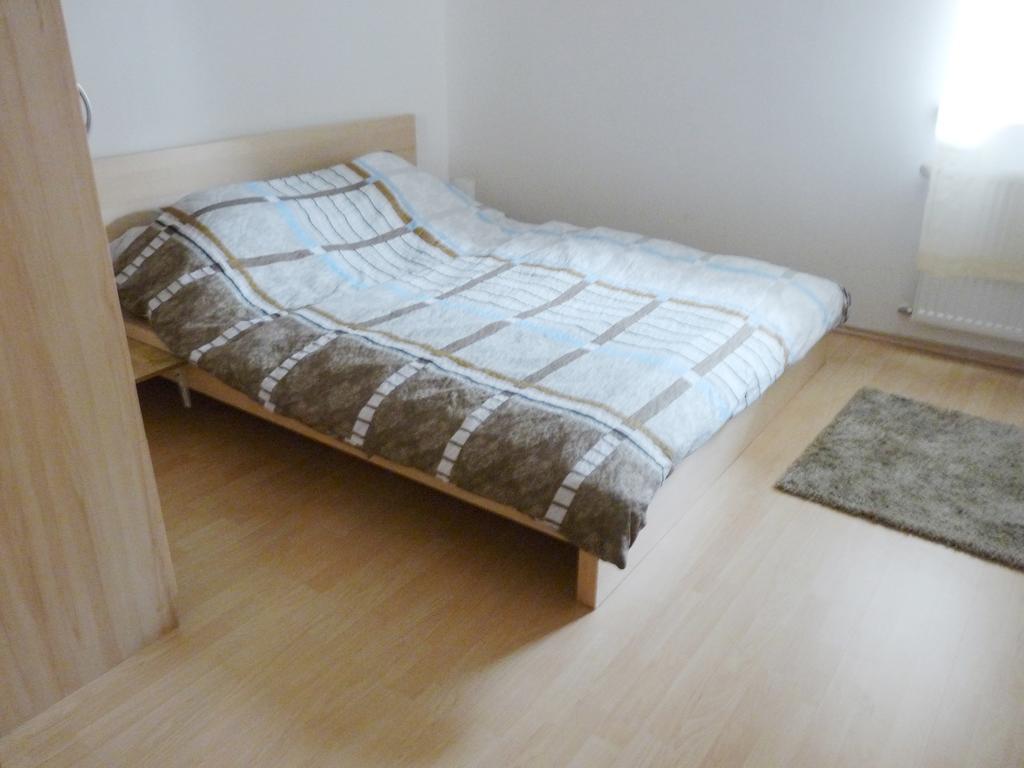 Dnd, Kun Apartments, Keleti Railway Station Budapest Rom bilde