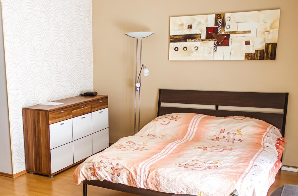 Dnd, Kun Apartments, Keleti Railway Station Budapest Rom bilde