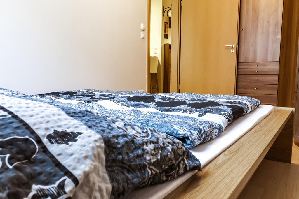 Dnd, Kun Apartments, Keleti Railway Station Budapest Rom bilde