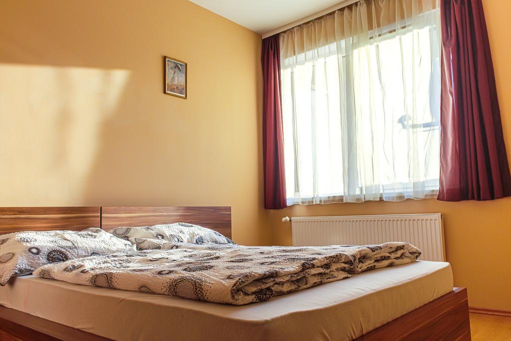 Dnd, Kun Apartments, Keleti Railway Station Budapest Rom bilde