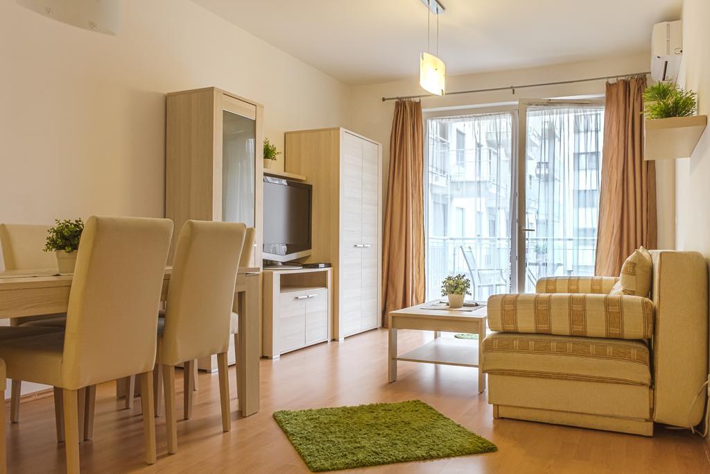 Dnd, Kun Apartments, Keleti Railway Station Budapest Rom bilde