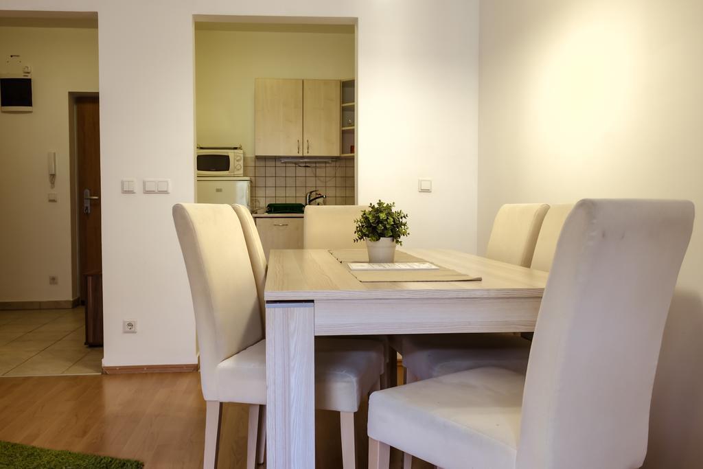 Dnd, Kun Apartments, Keleti Railway Station Budapest Rom bilde