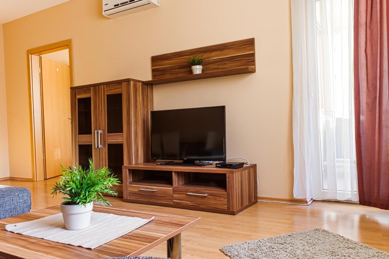 Dnd, Kun Apartments, Keleti Railway Station Budapest Rom bilde