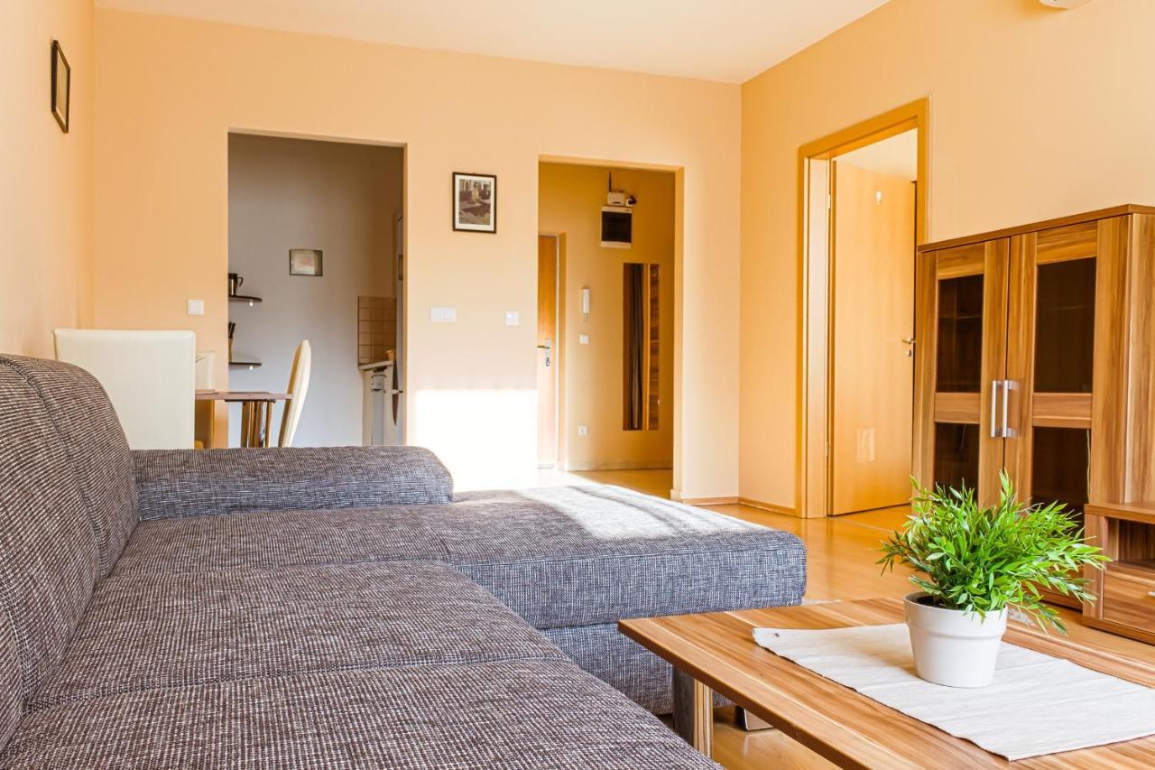 Dnd, Kun Apartments, Keleti Railway Station Budapest Rom bilde